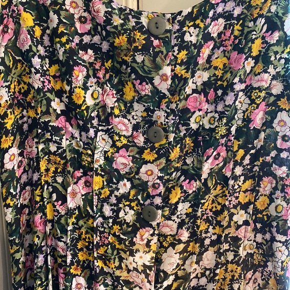 Floral Summer Dress - Picture 4 of 9